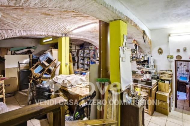 Villa di 400 m² con più di 5 locali e posto auto in vendita a Rancio Valcuvia - Foto 15