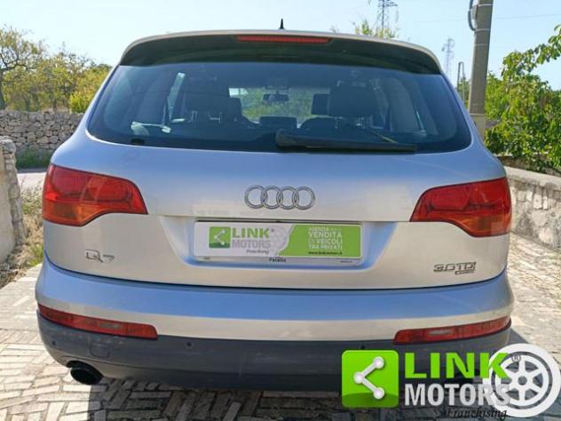 AUDI Q7 3.0 V6 TDI 233CV quattro tiptronic rif. 24075216 - Foto 8