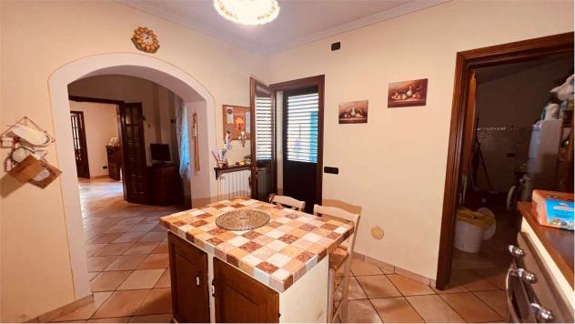VBF segr 295 - SPLENDIDA BIFAMILIARE RISTRUTTURATA CON GIARDINO E GARAGE - Foto 10