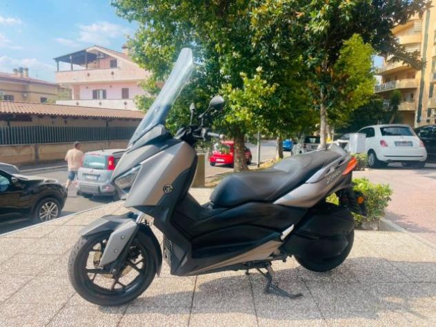YAMAHA X-MAX 300 TUTTO INCLUSO ANCHE PASSAGGIO! MINI RATE rif. 23995573 - Foto 9