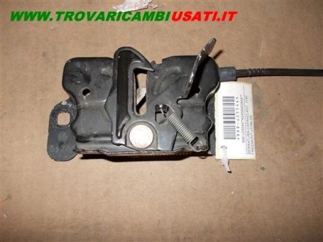 SERRATURA COFANO ANT. FIAT FREEMONT (JC49-24)  Carrozzeria  Lamierati esterni  Cofano  Serratura cofano FIAT - FREEMONT - 01-04-2011 - 01-11-2016