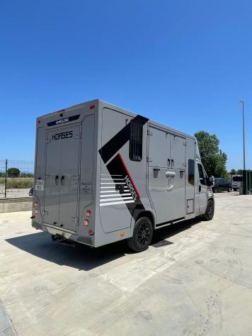 FIAT Ducato DUCATO 180 CV CAMBIO AUTO 3 POSTI 30 Q DI TRAINO HARAS - Foto 2
