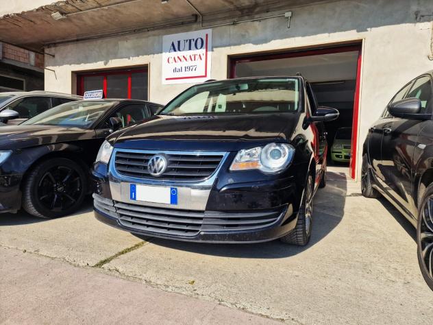 Volkswagen Touran 1.9 TDI Advance BlueMotion - 2010 - Foto 2