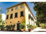 Edificio storico in vendita a Lucca 1120 mq  Rif: 1272655