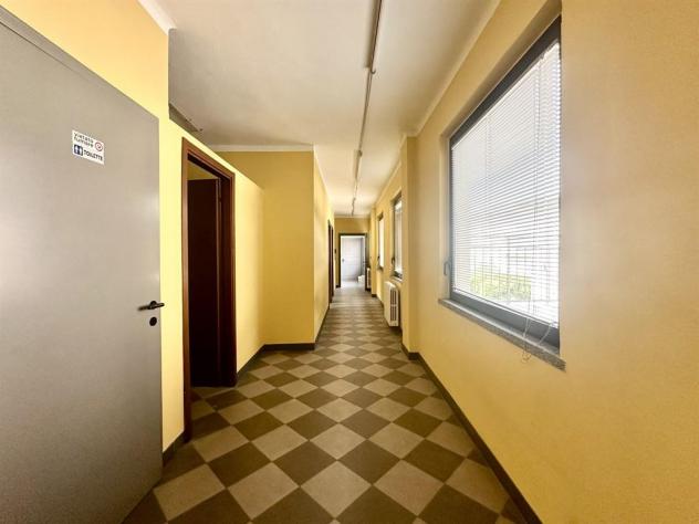 UFFICIO DI 125MQ A DUE PASSI DA PIAZZA SETTI - Foto 11