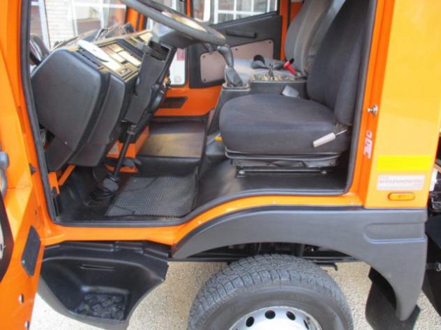 BUCHER BU 200 ribaltabile 4x4 con lama neve rif. 14214522 - Foto 8