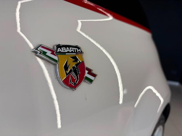 Abarth 500 C 1.4 Turbo T-Jet - Foto 10