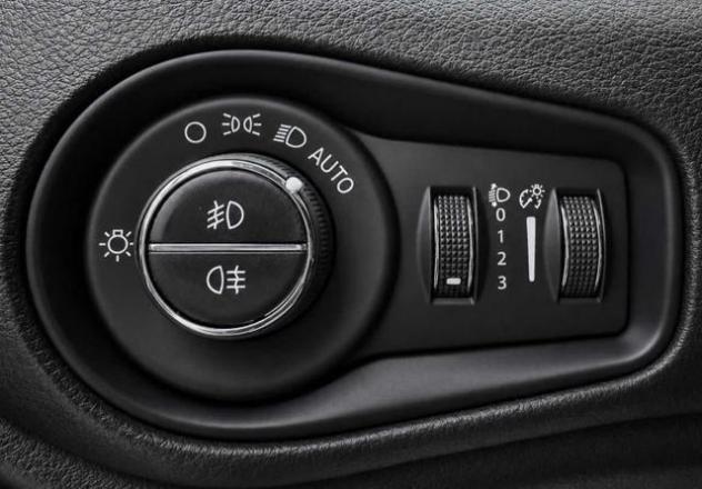 JEEP Renegade 1.6 Mjt 130 CV Limited Ita UniPro rif. 23914015 - Foto 9