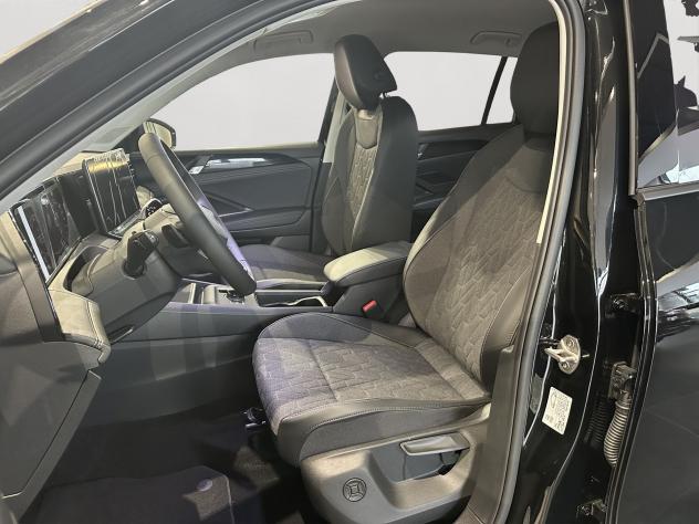 Volkswagen Tiguan Tiguan 1.5 eTSI 150 CV ACT DSG Elegance - Foto 7
