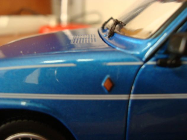 Auto Vintage Deluxe Collection 1/24 Renault 5 Turbo (con difetto) - Foto 3