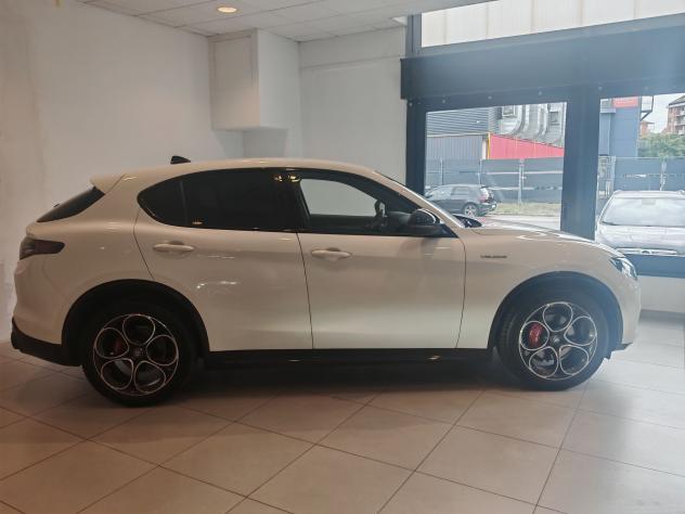 Alfa Romeo Stelvio 2.2 TD 210 CV Veloce AT8 Q4 - Foto 2