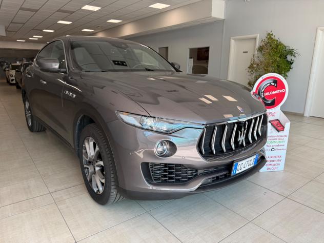 Maserati Levante Q4 3.0 V6 Diesel 275 CV Granlusso - Foto 6