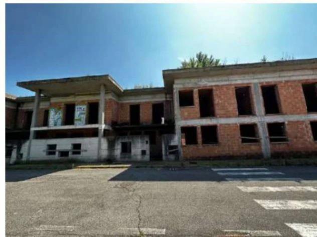 Immobile in asta di 989 m² in vendita a Rodigo - Foto 2