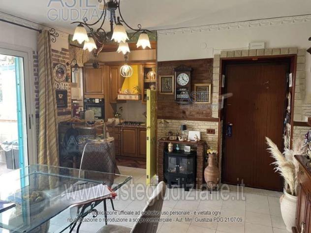 IMMOBILI-IMMOBILE RESIDENZIALE-via Bologna n.13b - Foto 3