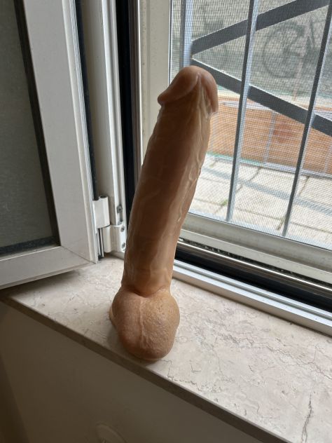 Peni enormi in silicone! - Foto 2