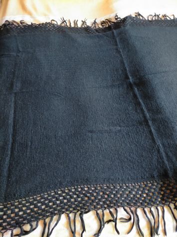 Coperta nera fatta a mano - Foto 2