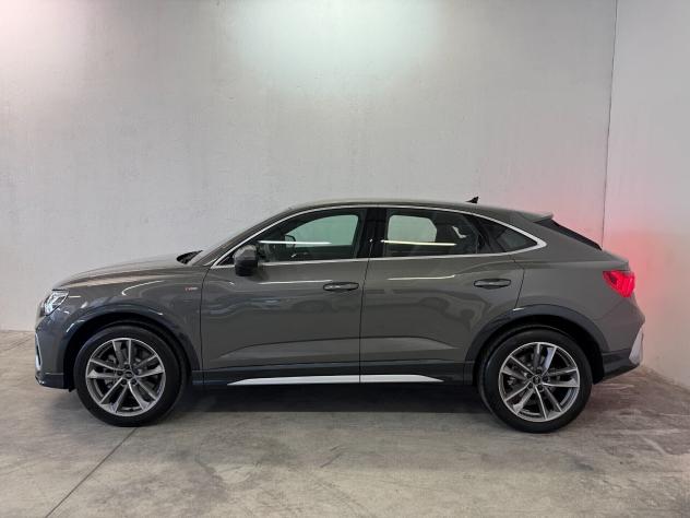 Audi Q3 Sportback 40 2.0 Tfsi Edition S-Line Quattro S-Tronic ** SOLO 2.900 KM ** UFF. ITALIANA IN GARANZIA AUDI ** PREZZO REALE - Foto 2