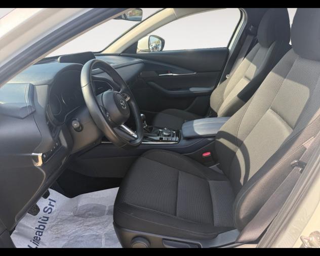 Mazda CX-30 1.8L Skyactiv-D 116cv Executive - Foto 9