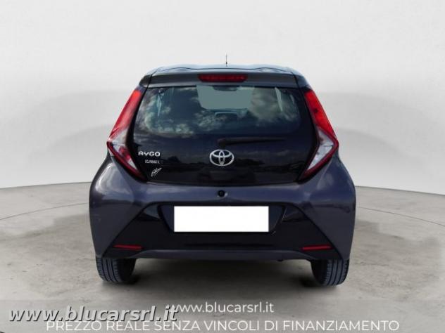TOYOTA Aygo 1.0 VVT-i x-play rif. 23903361 - Foto 4