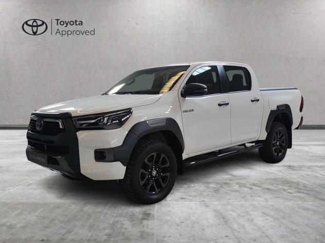 Toyota Hilux Hilux 2.4 D A/T 4WD 4 porte Invincible + CHIUSURA CASSONE SCORREVOLE