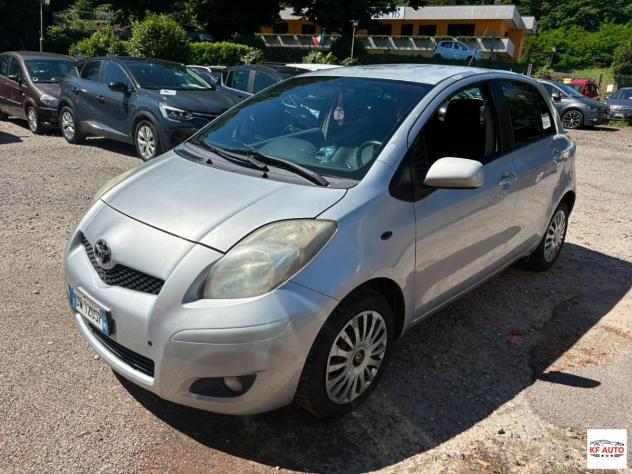 TOYOTA - Yaris 5p 1.3 automatica