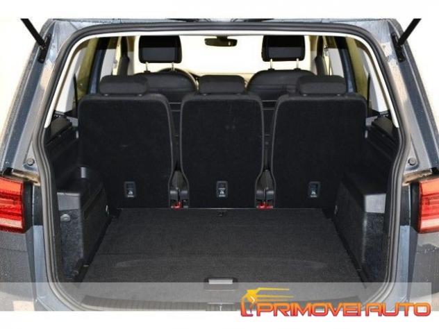VOLKSWAGEN Touran 2.0 TDI 150 CV SCR DSG R-Line rif. 20496695 - Foto 5
