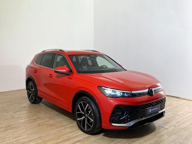 Volkswagen Tiguan Tiguan 1.5 etsi R-Line 150cv dsg - Foto 3