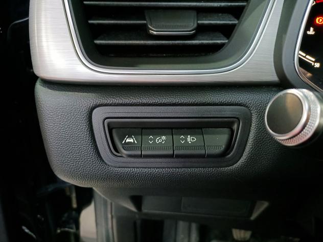 Renault Captur 1.0 TCE 90CV INTENS - FULL LED V.COCKPIT CLIMA CAMERA SENSOR CERCHI R17" - Foto 5