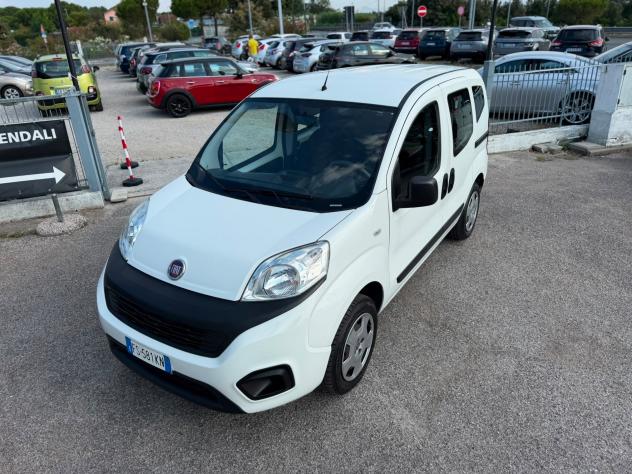 Fiat Qubo 1.4 8V 77 CV Easy Natural Power - Foto 8