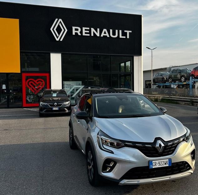 Renault Captur E-Tech hybrid 1.6 E-TECH HEV 145 TECHNO AUTO