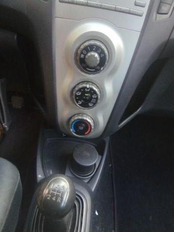 TOYOTA - Yaris - 1.4 D-4D 5p. - Foto 7