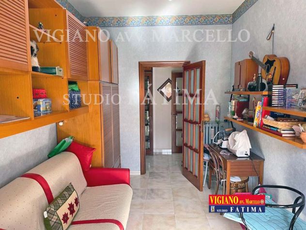 FOGGIA - VENDESI - VIALE COLOMBO, 3° P. - VANI 3/ MQ. 128 CAT. + BOX MQ. 16 CAT - Foto 5