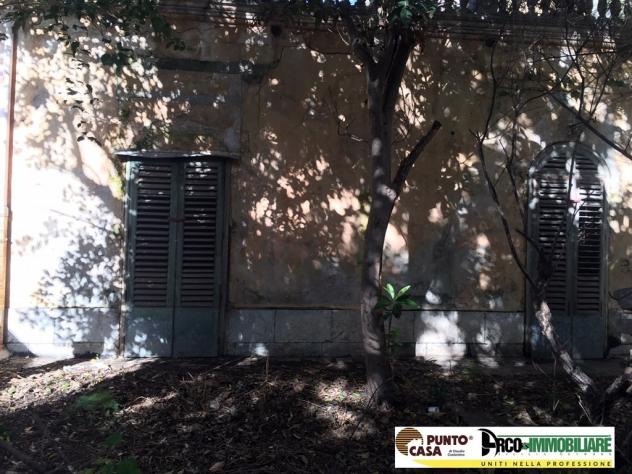 VENDESI VILLA storica ottocentesca nel cuore di Palermo - Foto 19