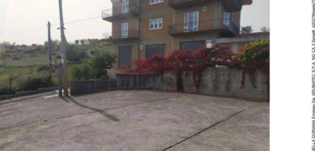Immobile in asta di 80 m², box auto in vendita a Troina - Foto 2