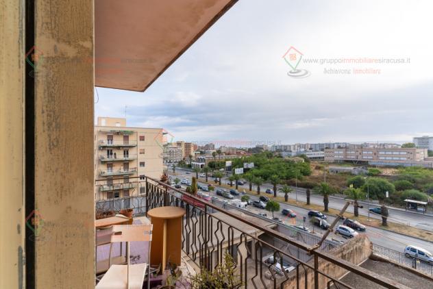 Pentalocale in vendita a Siracusa