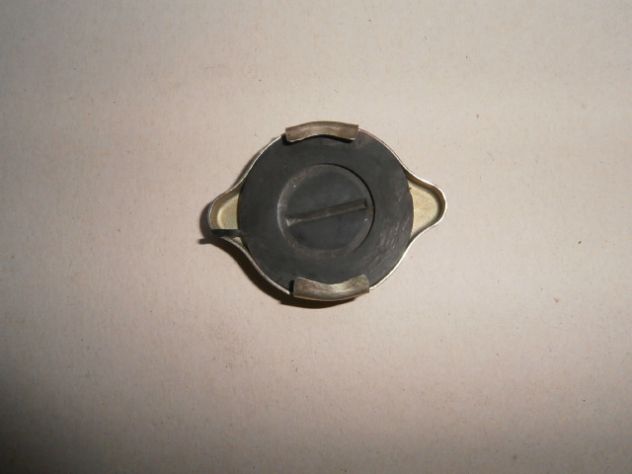 Tappo vaschetta liquido radiatore FIAT 127 128 850 AUTOBIANCHI A112 nuovo - Foto 4