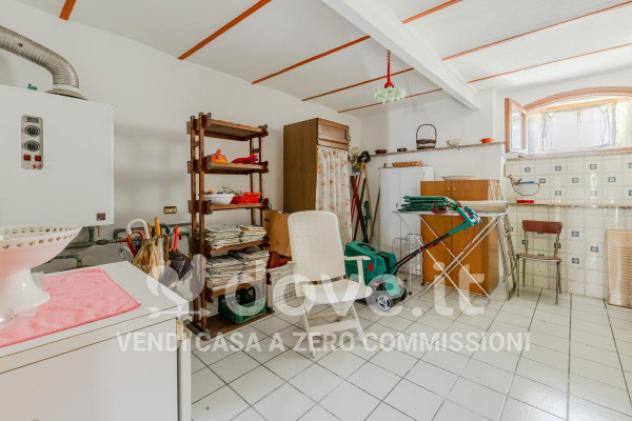 Villa di 339 m² con 5 locali e posto auto in vendita a Cocquio-Trevisago - Foto 13