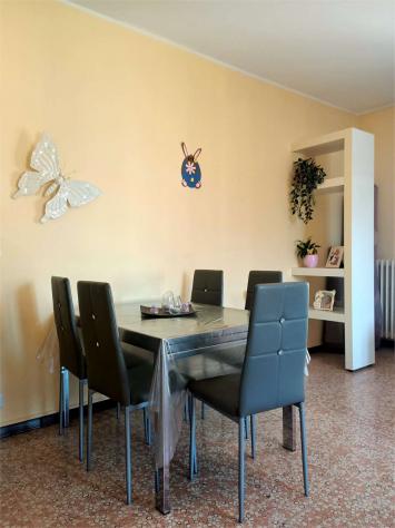 V000462 - APPARTAMENTO CON 3 CAMERE, BOX E SOLAIO - Foto 3