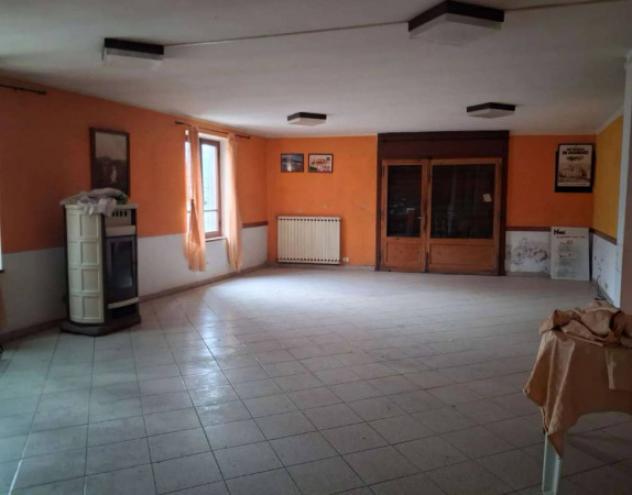 Immobile in asta di 749 m² in vendita a Minucciano - Foto 2