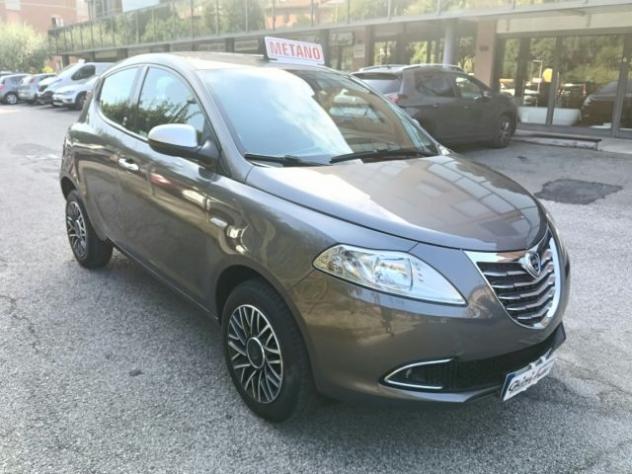 LANCIA Ypsilon 0.9 TwinAir 85 CV 5 porte Metano Ecochic Gold rif. 24149108 - Foto 2