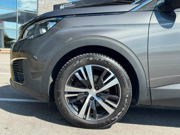 Peugeot 5008 1.2 PT t. Allure s&s 130cv 5p.ti - Foto 5
