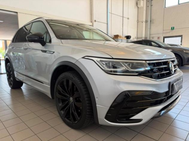 VOLKSWAGEN Tiguan 2.0 TDI DSG 4MOTION R-Line //TETTO//PELLE/LED rif. 24044122 - Foto 3