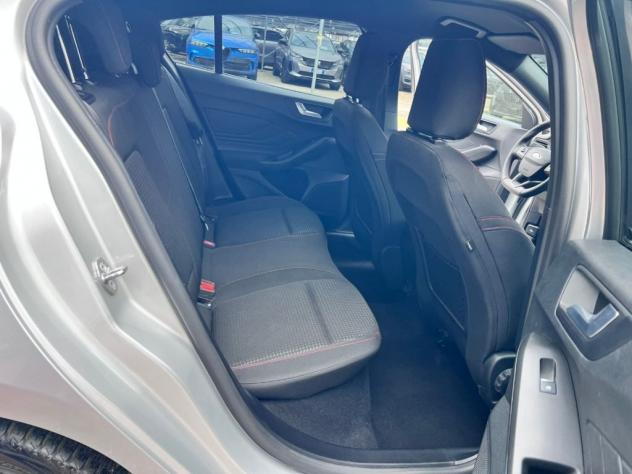 Ford Focus 1.5 EcoBlue 115 CV automatico 5p. ST-Line - Foto 7