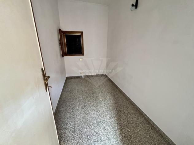 APPARTAMENTO di 5 vani e di 60 mq (PIETRASANTA - Pietrasanta ) rif. 744/VE - Foto 10