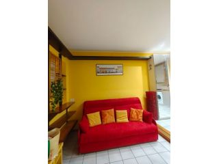 monolocale fronte metro MONUMENTALE M5