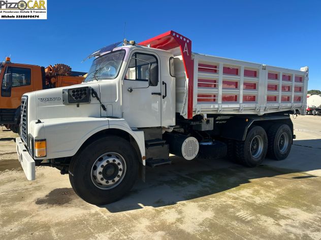 VOLVO N12 6X4 RIBALTABILE TRILATERALE - Foto 2