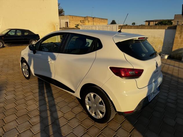 Renault Clio 1.5 dCi 8V 75CV 5 porte Live - Foto 7