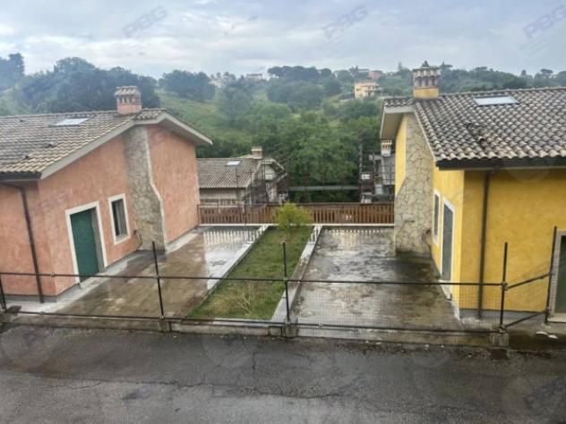 Immobile in asta di 195 m² in vendita a Morlupo - Foto 2