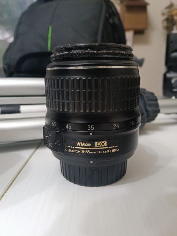 Nikon D90 con 4 obiettivi e accessori vari - Foto 5