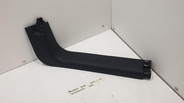 BATTICALCAGNO ANTERIORE DESTRO PEUGEOT 2008 1° Serie 9673754377 (13)